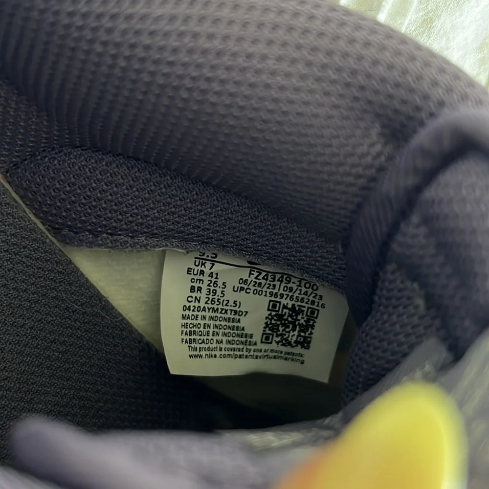 Nike Women’s Nike Dunk Low - Picture 7 of 9